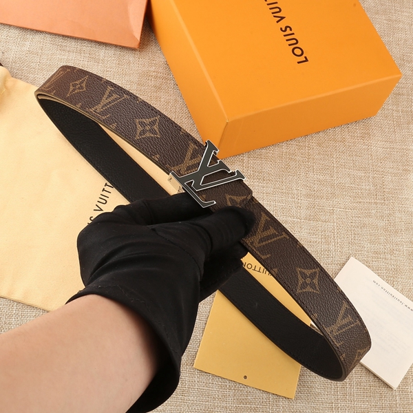 激安ルイヴィトンベルト正面デザイン